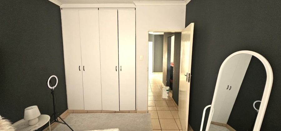 3 Bedroom Property for Sale in Rustenburg Central North West
